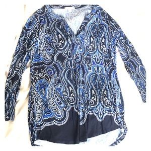 Long sleeve pattern top